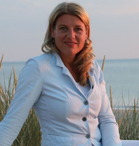 Portret van Machteld Raat – van 't Hof